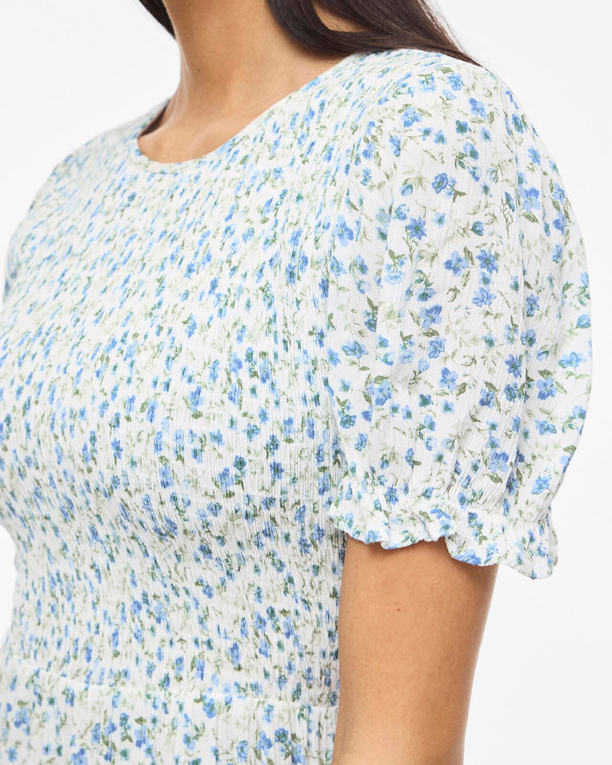 VILA Midikjole Greis S/S O-neck Ankle - Snow White/ Blue Flowers