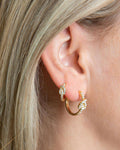 EMILIA By Bon Dep Øreringer Larg Knot - Gold/ White